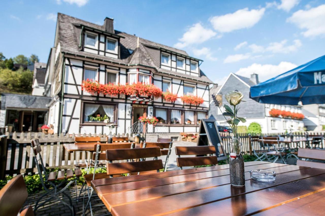 Hotel Hanses-Braeutigam Schmallenberg Extérieur photo