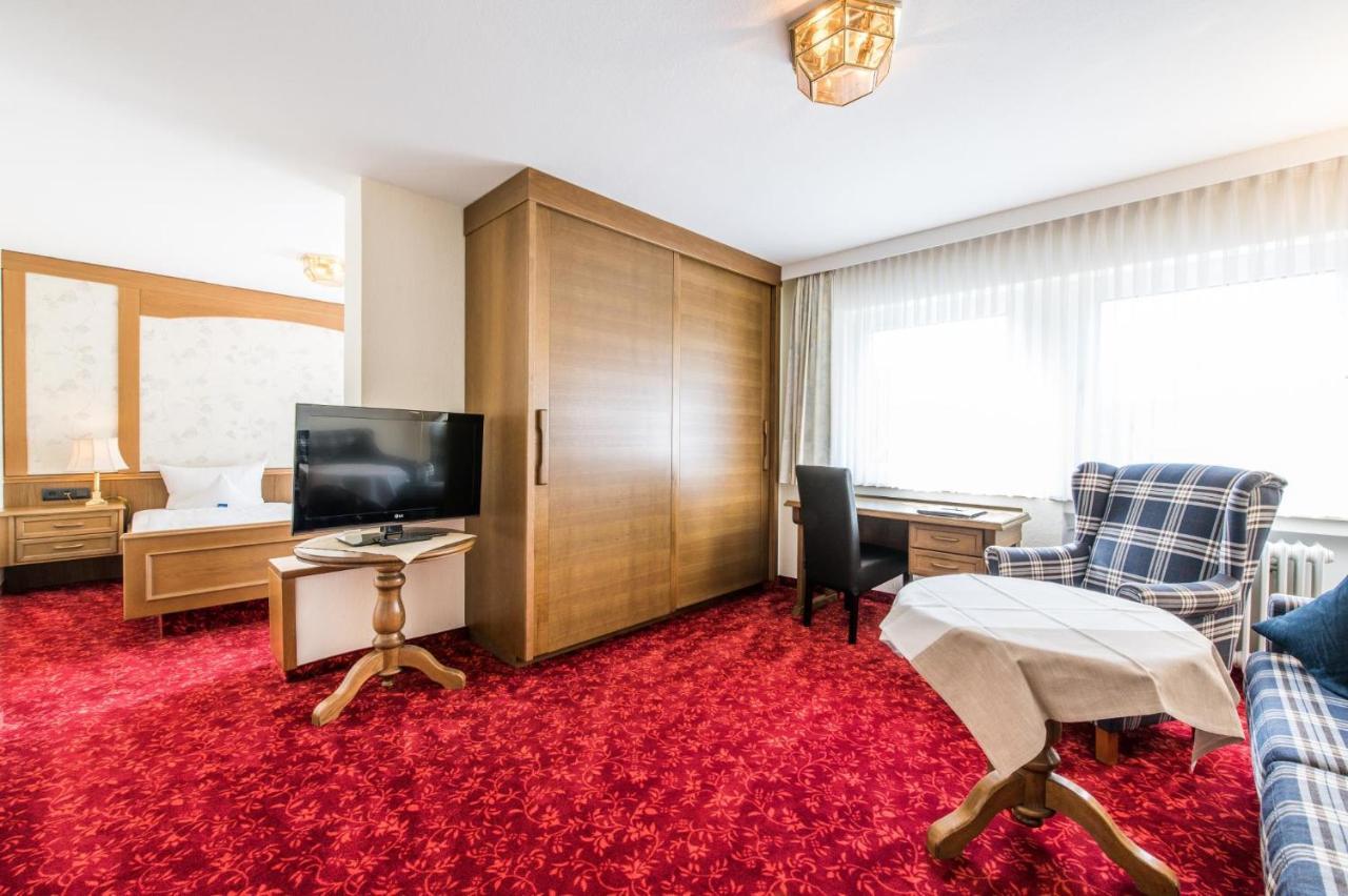 Hotel Hanses-Braeutigam Schmallenberg Extérieur photo