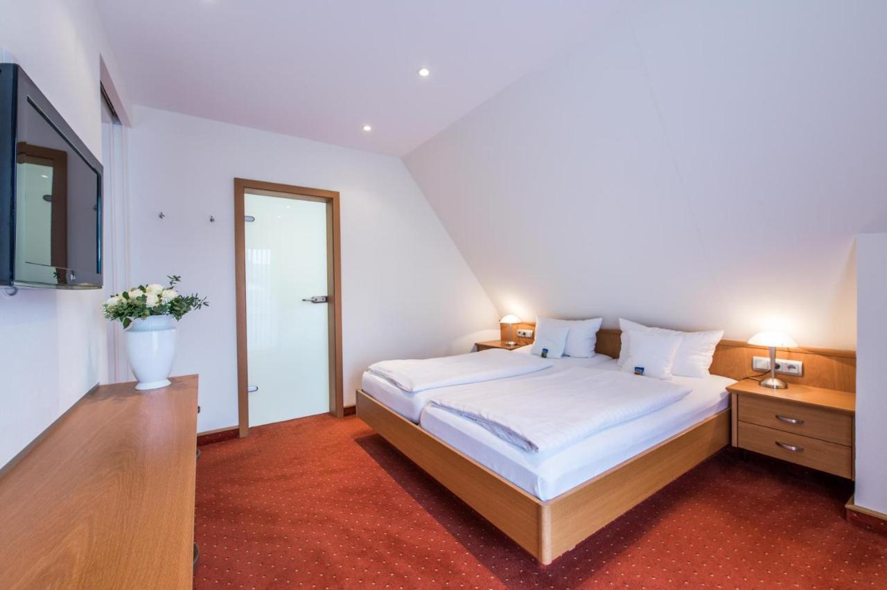 Hotel Hanses-Braeutigam Schmallenberg Extérieur photo