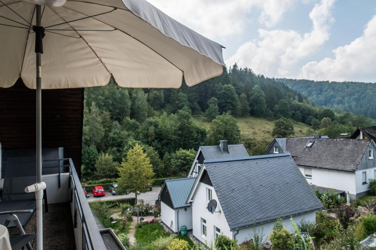 Hotel Hanses-Braeutigam Schmallenberg Extérieur photo